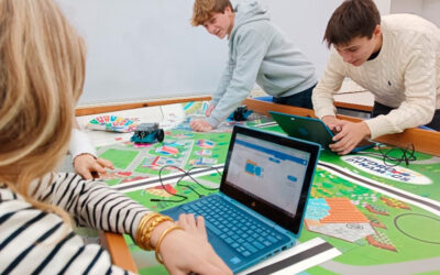 RoboCor: tecnologia amb propòsit educatiu
